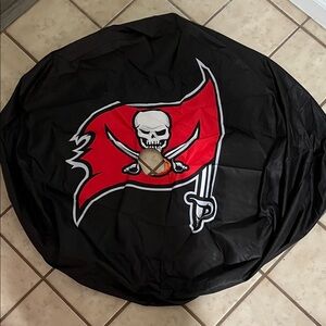 Jeep TampaBay Buccaneers Spare Tire Cover 255/75/R17 Backup Camera Hole